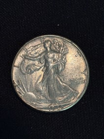 1946 Walking Liberty Half Dollar (90% Silver) 1.2"