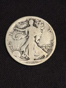 1916 Walking Liberty Half Dollar (90% Silver) 1.2"