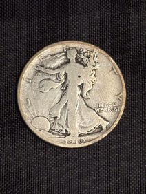 1919 Walking Liberty Half Dollar (90% Silver) 1.2"