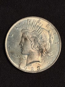1923 Peace Dollar (90% Silver) 1.5"