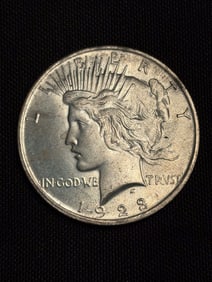 1923 Peace Dollar (90% Silver) 1.5"
