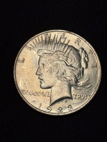 1923 Peace Dollar (90% Silver) 1.5"