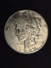 1923-S Peace Dollar (90% Silver) 1.5"
