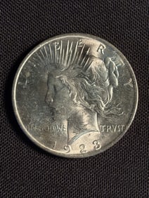 1923 Peace Dollar (90% Silver) 1.5"