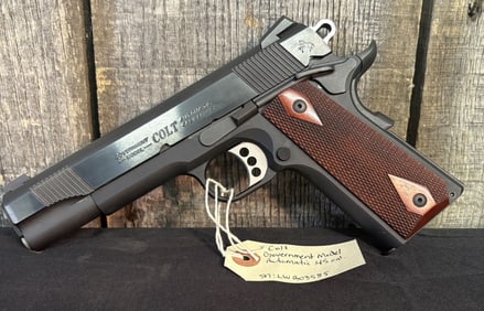 Colt Government Model Automatic .45cal S/N: LWG03585 9" With Colt Case/Extra Magazine