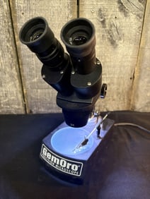 GemOro Precision Microscope 9"X12"
