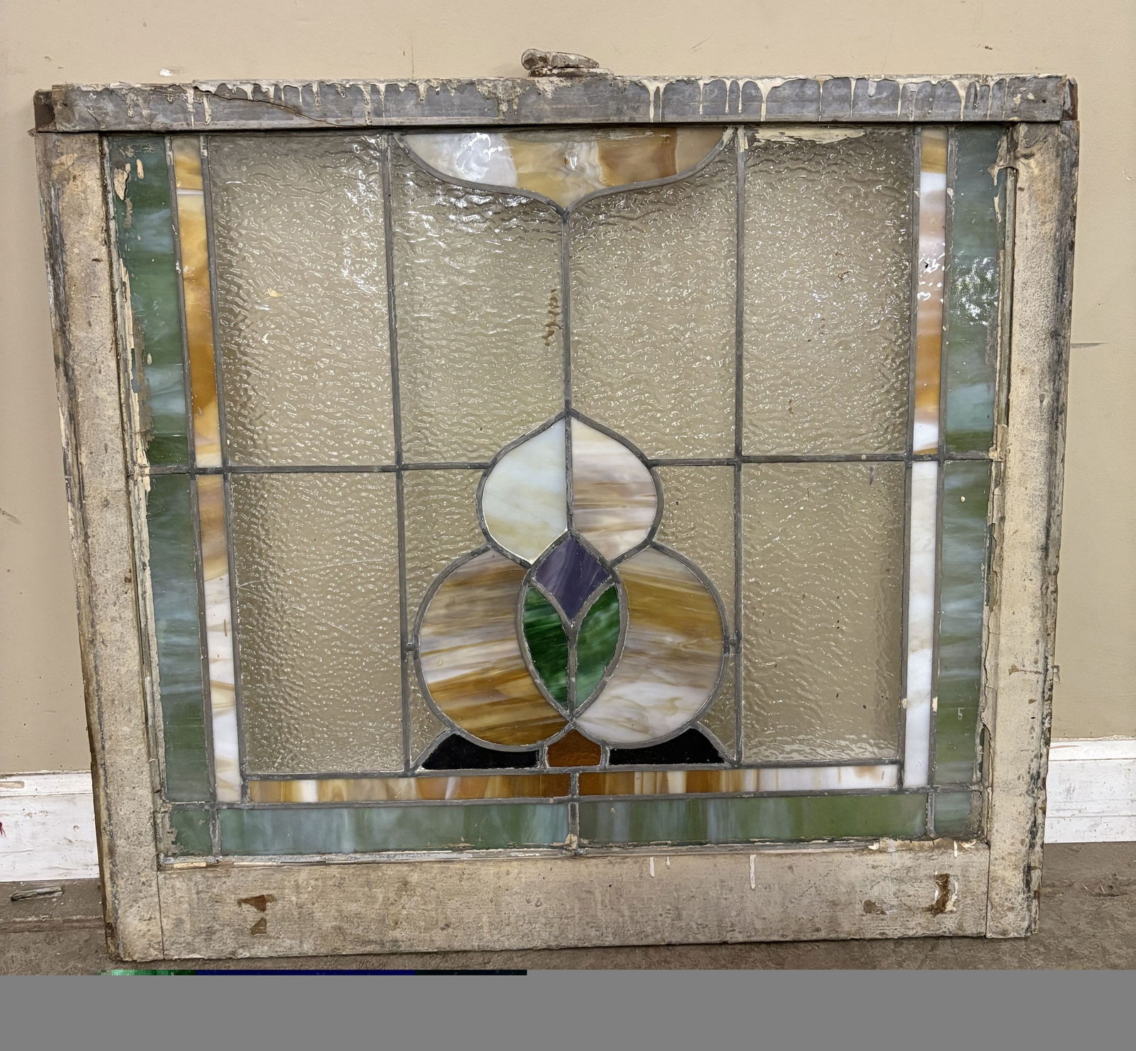Antique Stained Glass Window 32"X29": Antique Stained Glass Window 32"X29"