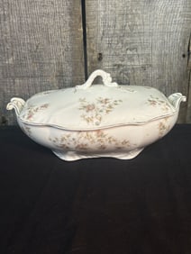 Johnson Bros Royal Semi Porcelain Covered Casserole Floral  7"X10"