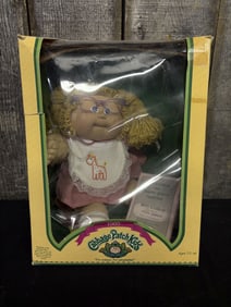 Cabbage Patch Kids Doll, Noria Imogen 8"X11"X14"