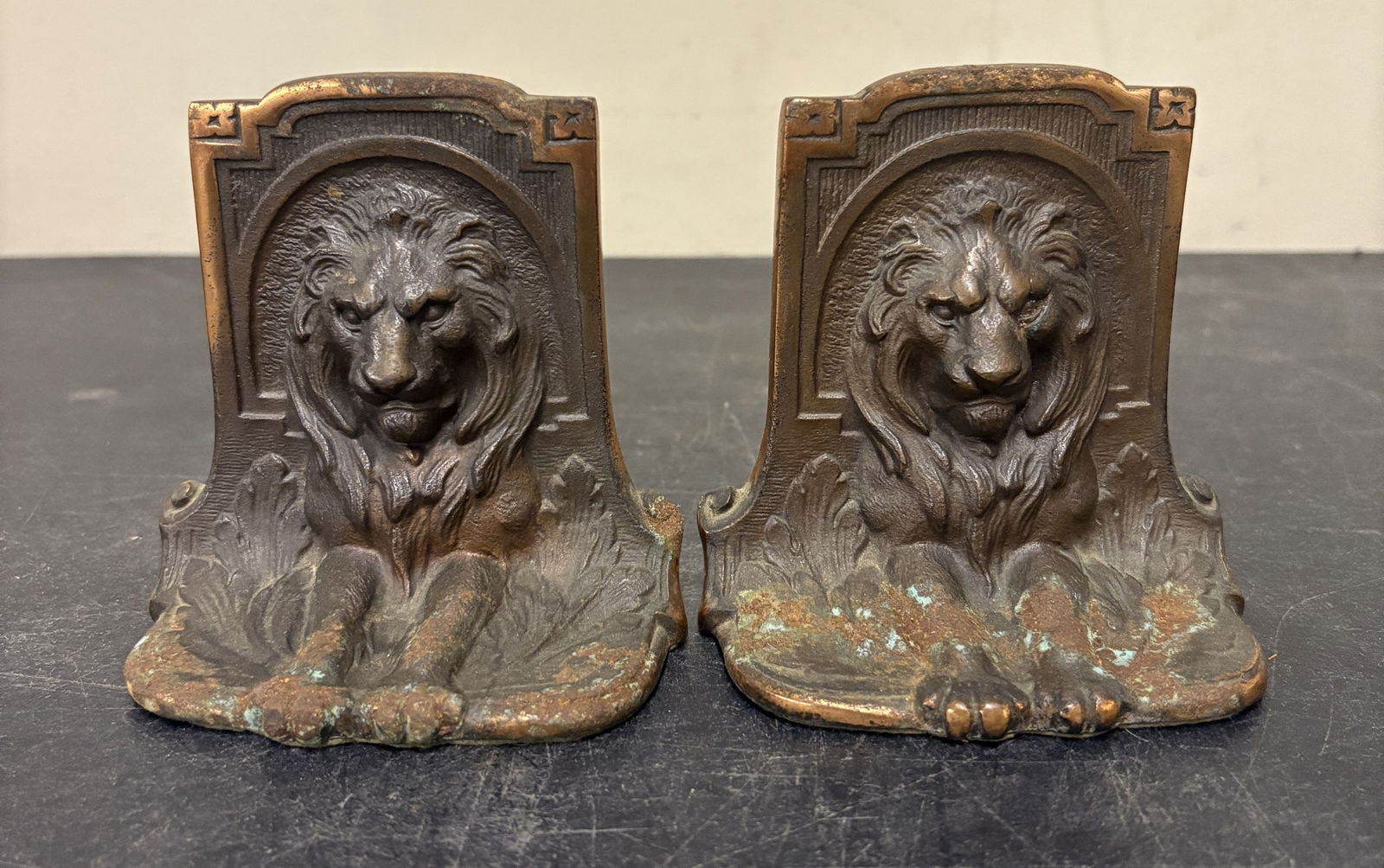 Pair of Brass/Bronze Lion Head Bookends - 4": Pair of Brass/Bronze Lion Head Bookends - 4"