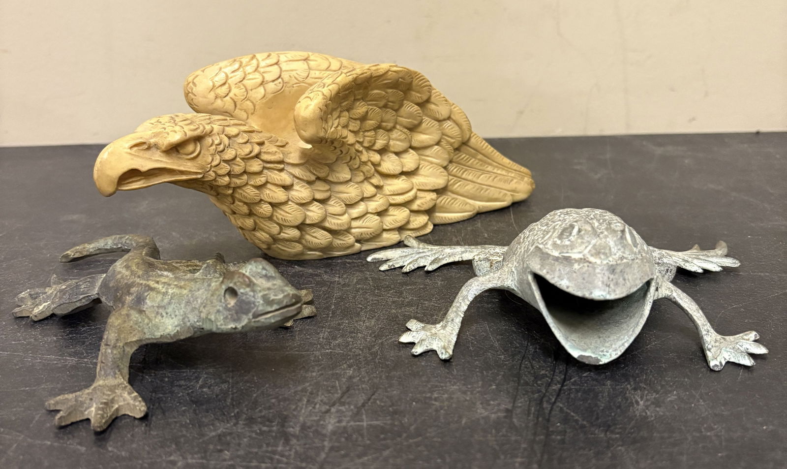 Collection of Figurines, Including a Resin made Perching Bald Eagle, Cast Metal Lizard and Frog -: Collection of Figurines, Including a Resin made Perching Bald Eagle, Cast Metal Lizard and Frog - 9"x4"