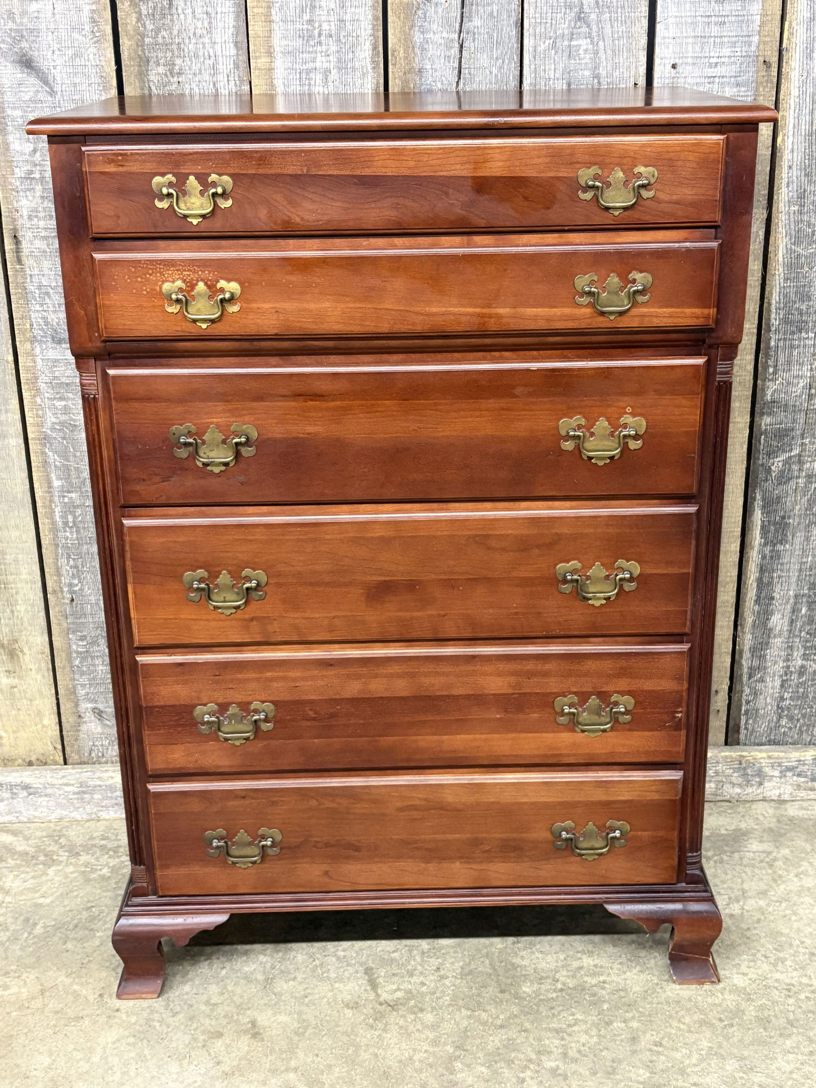 Chippendale Style 6-Drawer Chest Of Drawers With Brass Hardware (Some Wear To Legs) 20"X34"X48" (1 of 4)