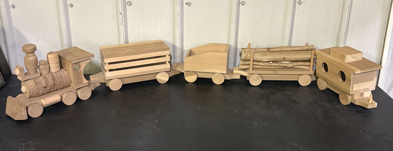 Handcrafted Wooden Toy Train Set (Carts 12"): Handcrafted Wooden Toy Train Set (Carts 12")