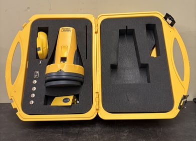 RoboToolz Robo Laser RT-7210-1 Self Leveling Laser with Case - 15"