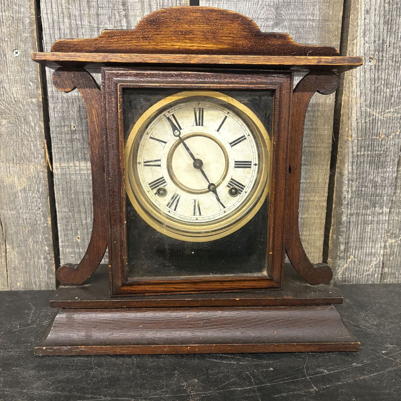 E. Ingraham Company Kitchenette Wood Mantel Clock 5"X13"X14" (1 of 4)