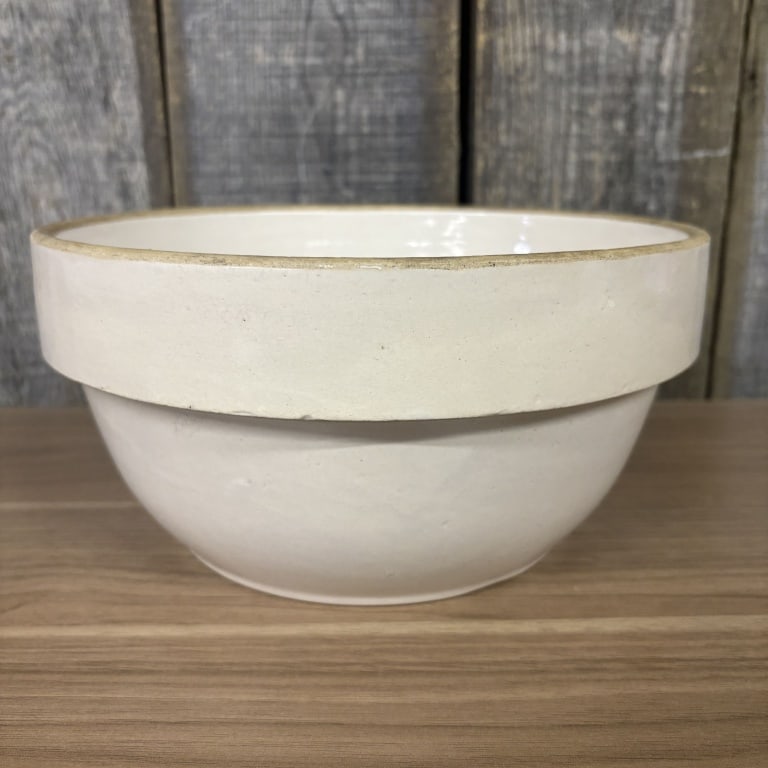 White Stoneware Pottery Mixing Bowl 10"X5" (1 of 5)