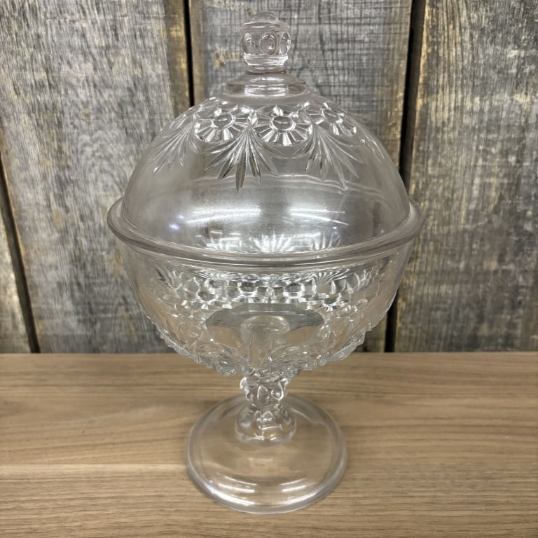 Early American Pressed Glass Covered Compote Dish 6"X12" (1 of 4)
