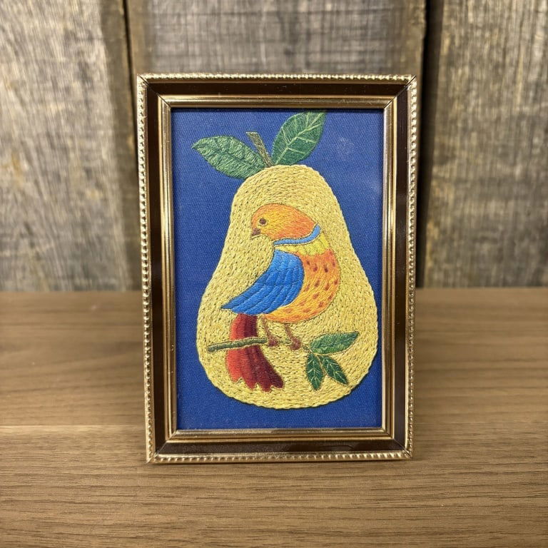 Vintage Petite Handmade Embroidery Of Colorful Bird Perched On Branch 4"X5": Vintage Petite Handmade Embroidery Of Colorful Bird Perched On Branch 4"X5"