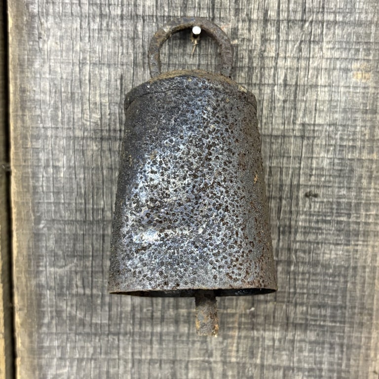 Antique Metal Cow Bell 2.5"X5" (1 of 2)