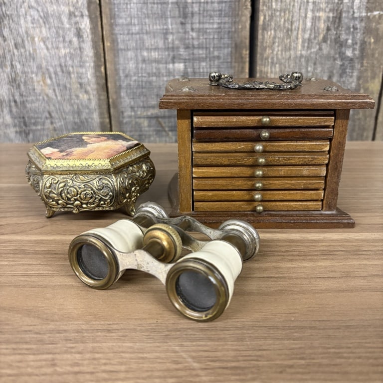 Set Of Vintage Collectibles - Coasters, Opera Glasses, Trinket Box 4"X5"X4": Set Of Vintage Collectibles - Coasters, Opera Glasses, Trinket Box 4"X5"X4"