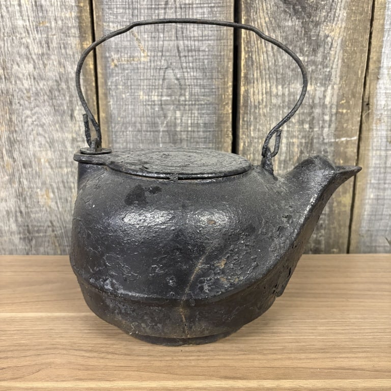 Antique Cast Iron Tea Kettle 10"X12" (1 of 3)
