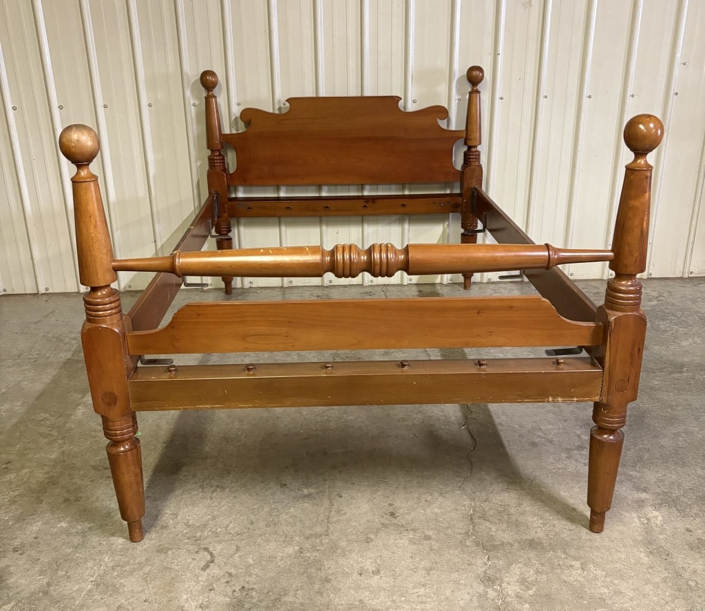 Antique Or Vintage Cherry Cannonball Bed 57"X81"X47" (1 of 5)