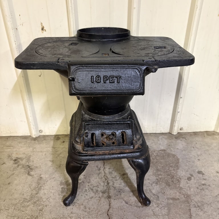 Cast-Iron Atlanta Stove Works No. 18PET Laundry Stove - 19"x14.5"x 19" (1 of 4)