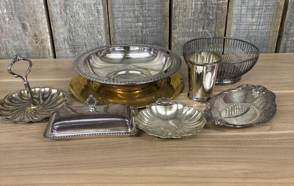 Large Collection of Serving Trays, Bowls etc - 12" Avg (1 of 6)