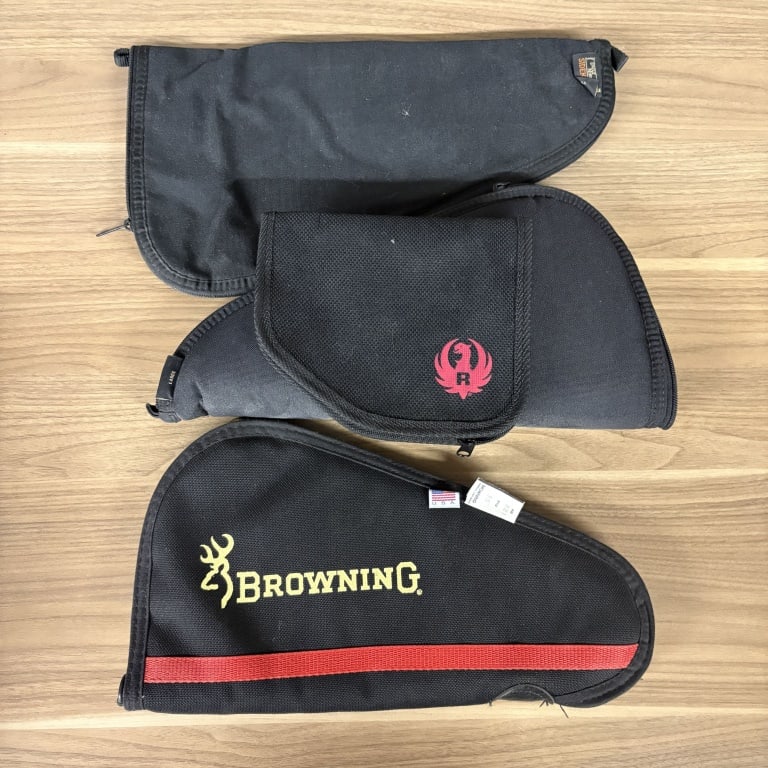 Several Handgun Pouches - 16" (1 of 4)
