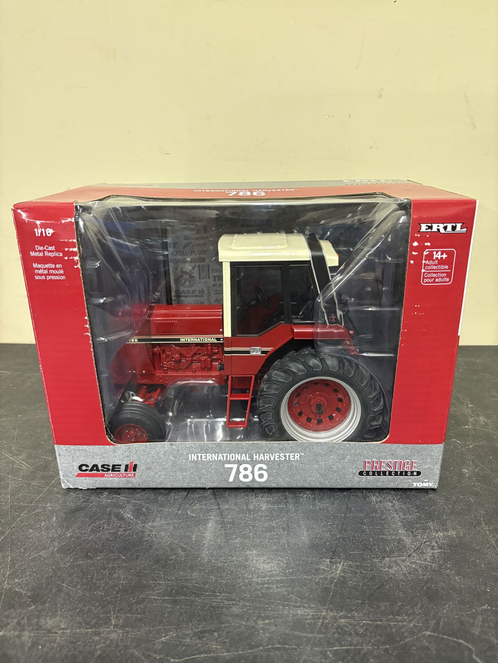 ERTL Prestige Collection 1/16 scale International Harvester 786 Tractor - 9x12" (1 of 4)