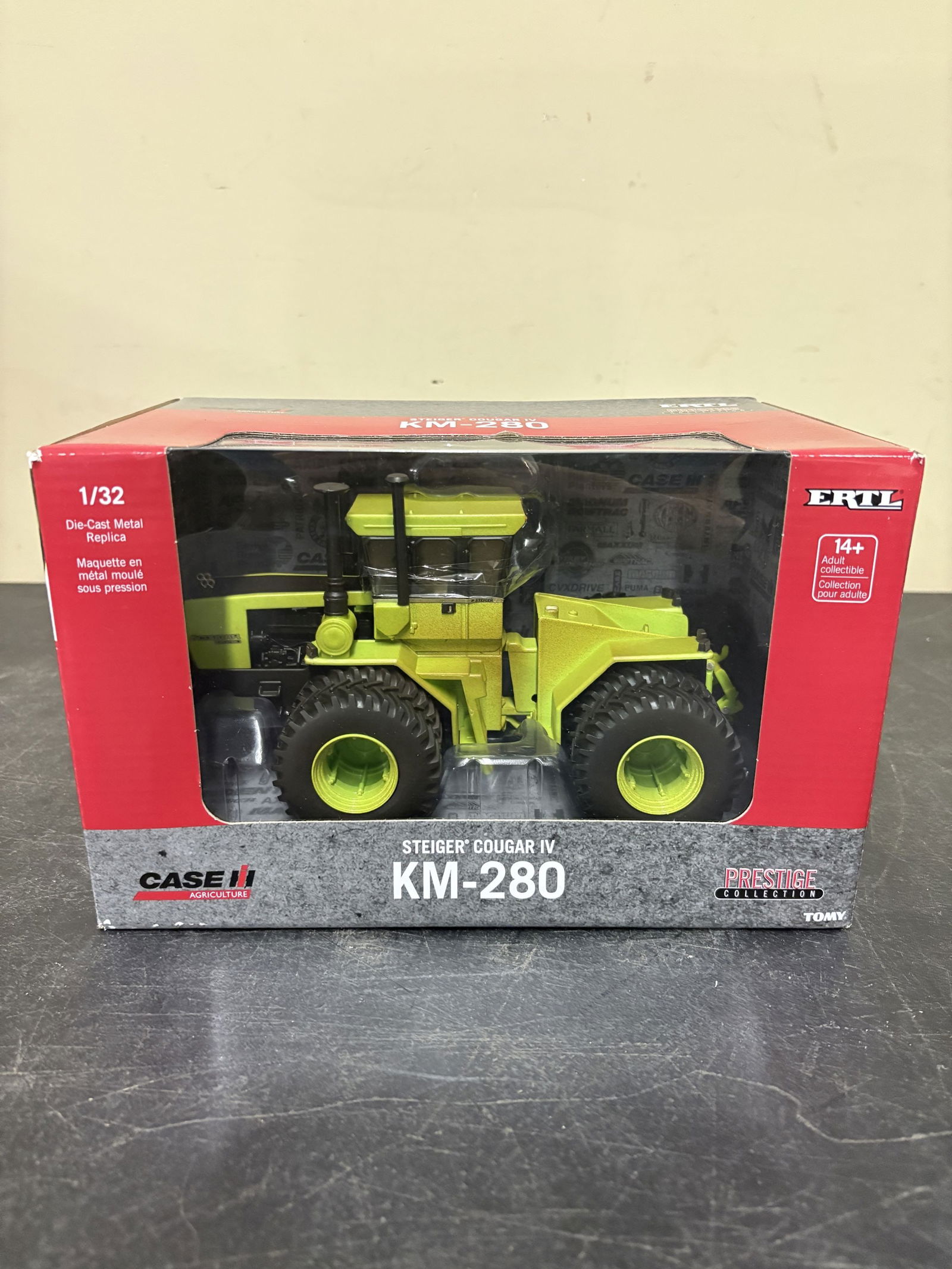 ERTL 1/32 scale Steiger Cougar IV KM-280 Prestige Collection Tractor - 6.5"x10" (1 of 5)