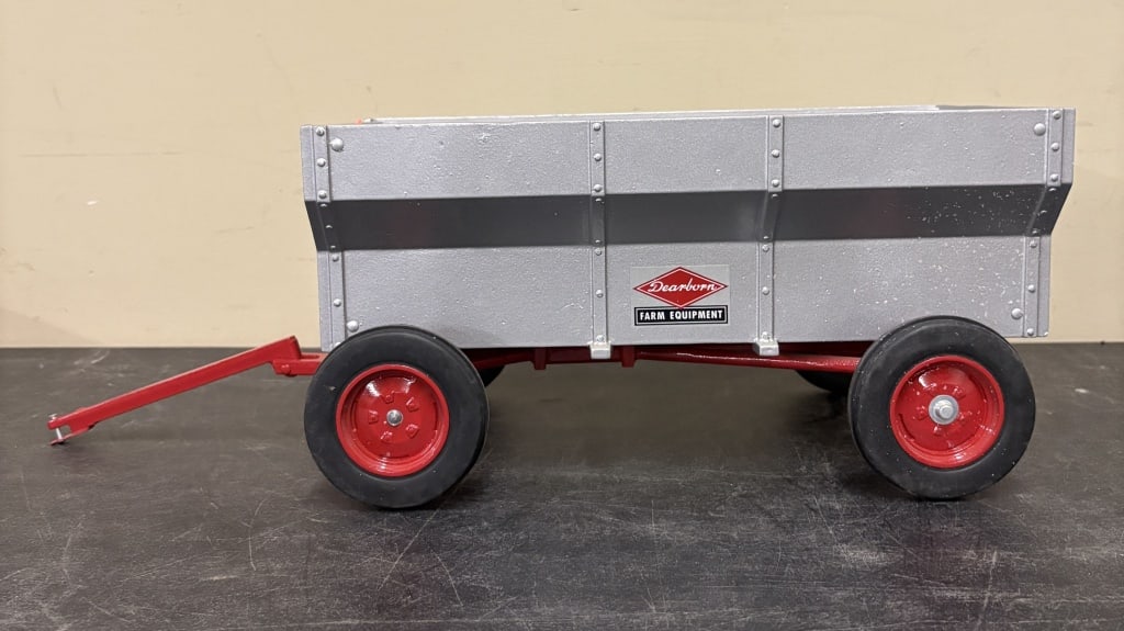 1/8 scale Dearborn Farm Equipment wagon manufactured by Scale Models - 7.5X21" (1 of 6)