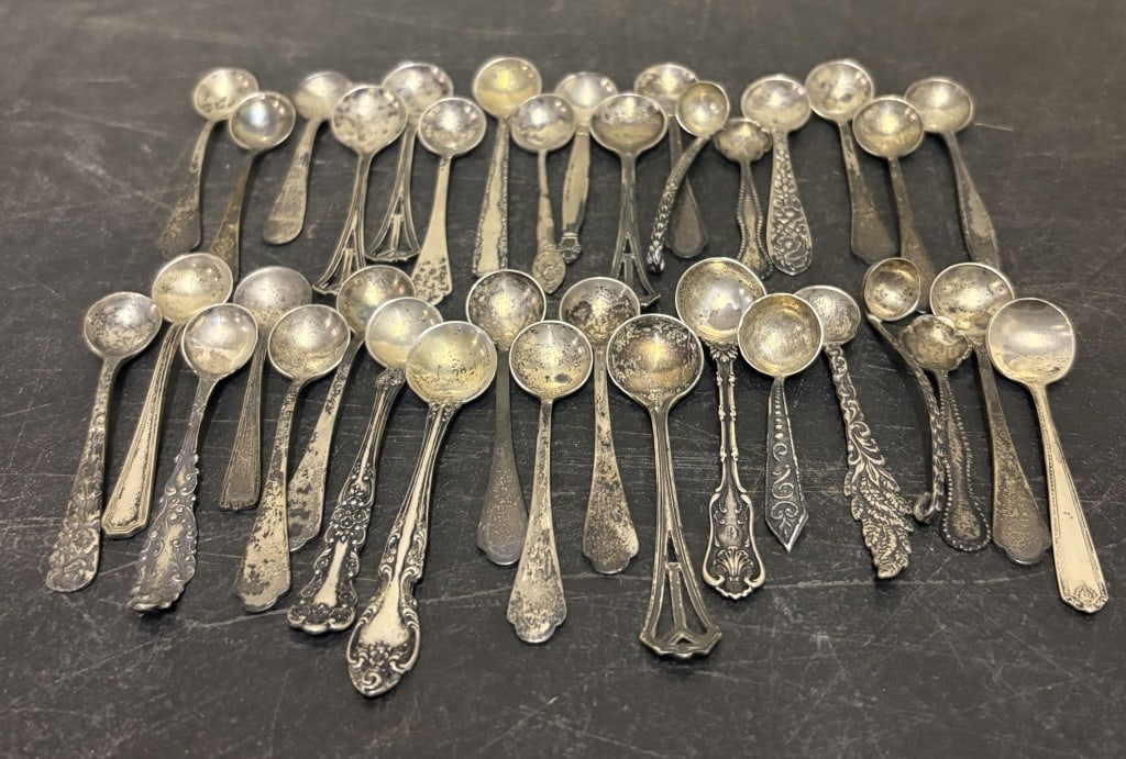Lot Of Sterling Silver Salt Spoons 3" (121g) (1 of 5)