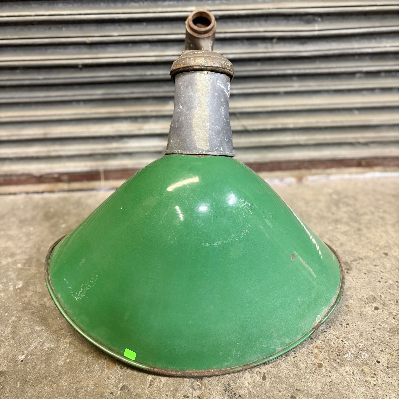 Revere Industrial Salvage Green Porcelain Enamel Light Fixture - Angle Type Or Gas Station Island: Revere Industrial Salvage Green Porcelain Enamel Light Fixture - Angle Type Or Gas Station Island Light (Late 20's-30's) 18"X22"X28"
