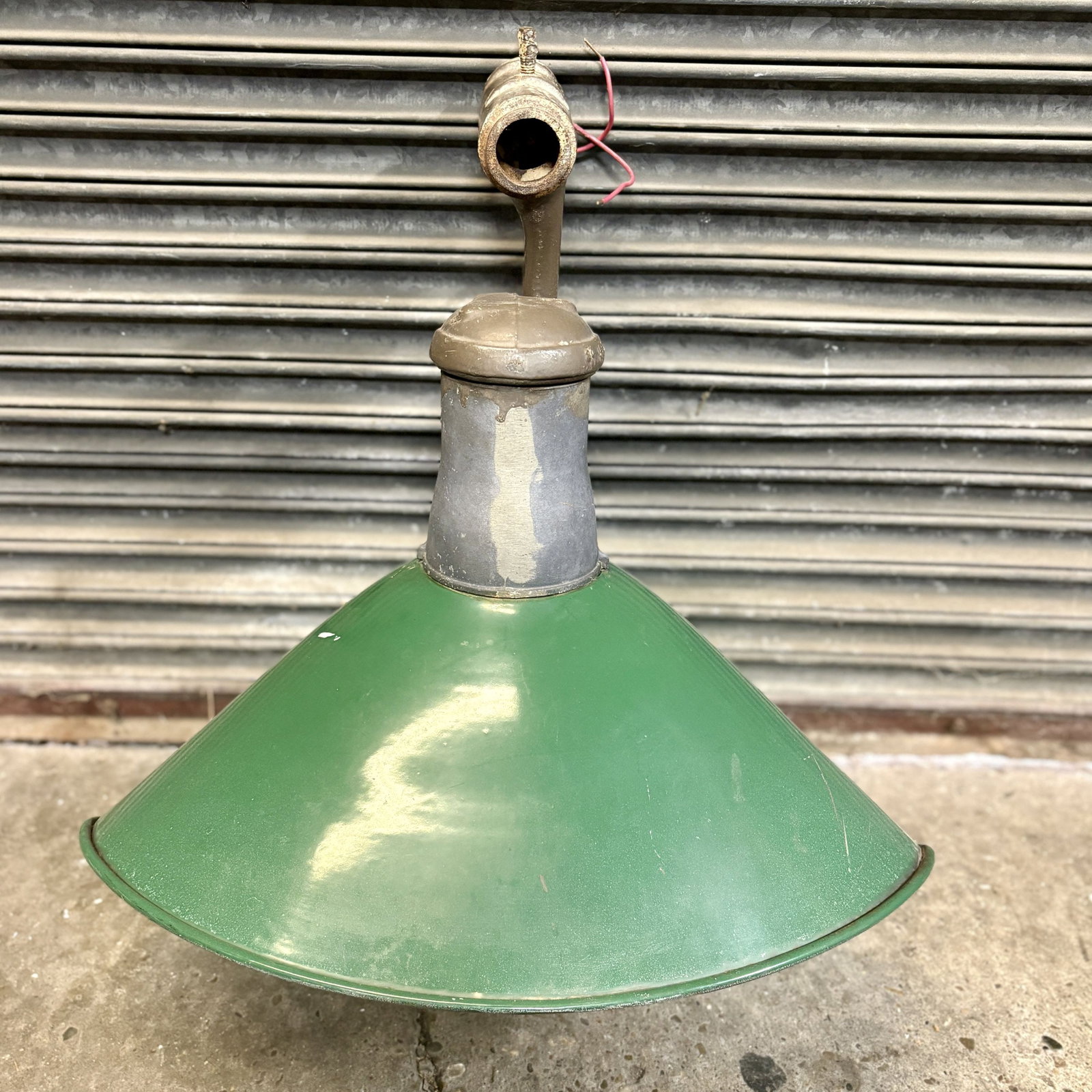 Revere Industrial Salvage Green Porcelain Enamel Light Fixture - Angle Type Or Gas Station Island (1 of 4)