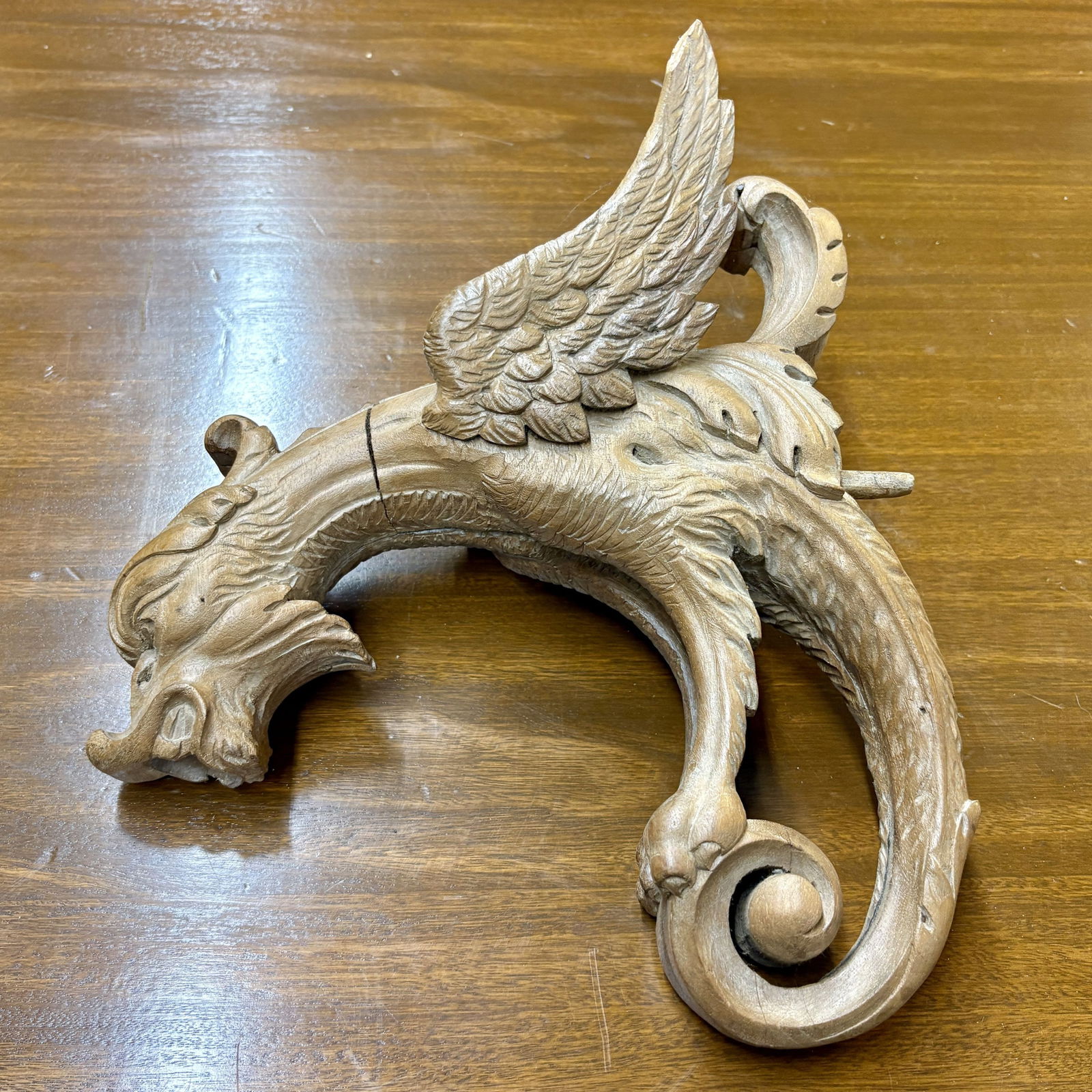 Carved Griffin Architectural - Furniture Element 5"X10"X11": Carved Griffin Architectural - Furniture Element 5"X10"X11"