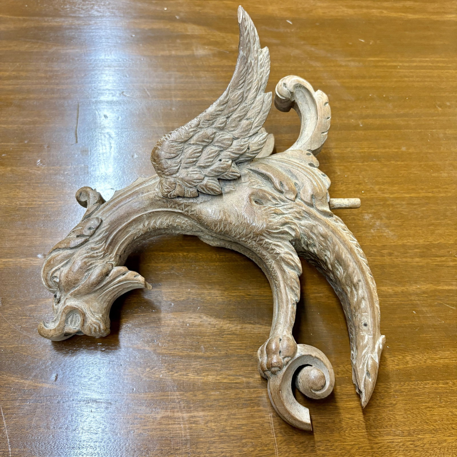 Carved Griffin Architectural - Furniture Element 5"X10"X11": Carved Griffin Architectural - Furniture Element 5"X10"X11"