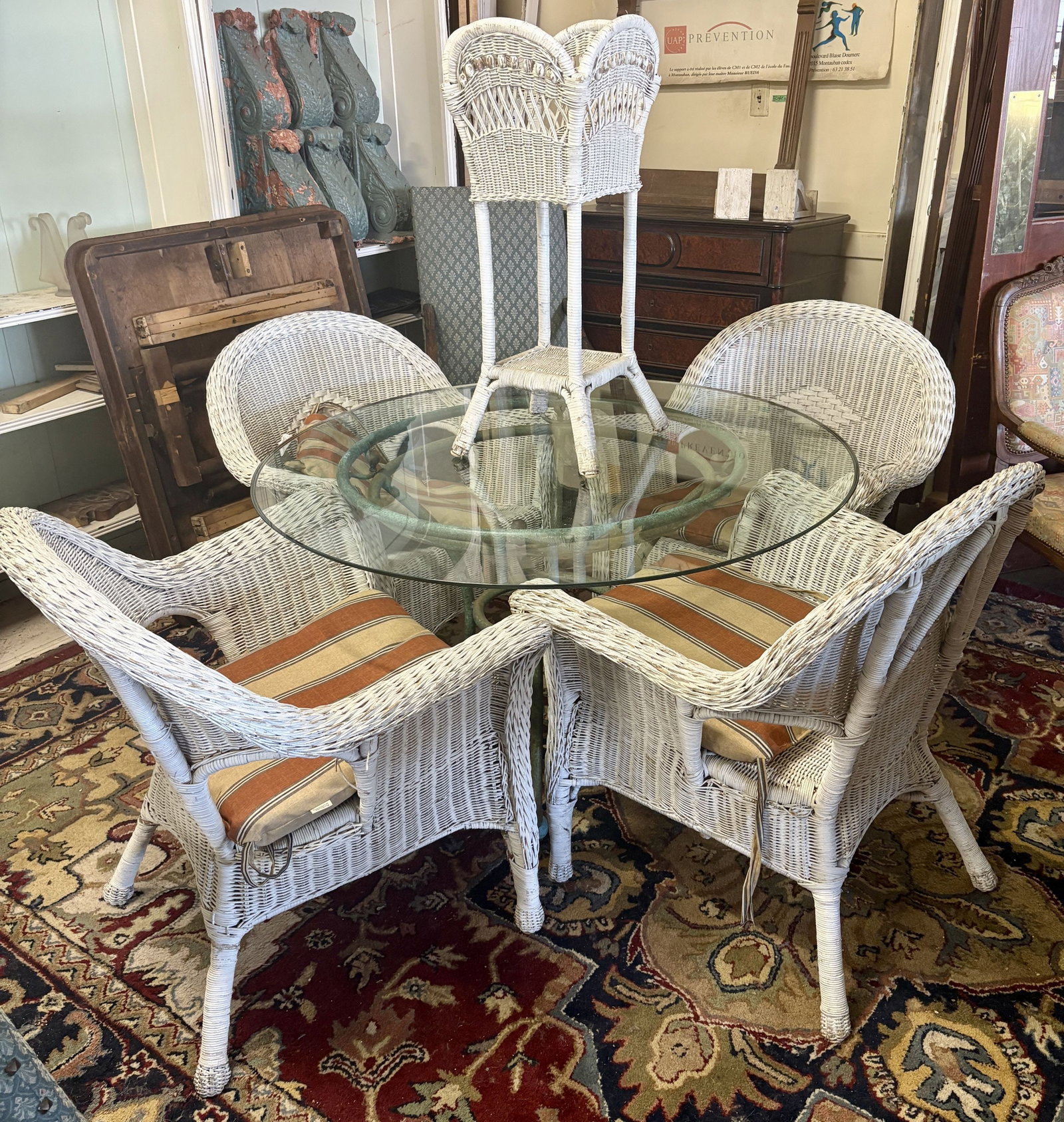 Vintage Wicker Patio Set with Glass Table and Planter - Approx 45"x45"x30" - NOT AVAILABLE FOR: Vintage Wicker Patio Set with Glass Table and Planter - Approx 45"x45"x30" - NOT AVAILABLE FOR SHIPPING, PICK UP OR TRANSPORT ONLY