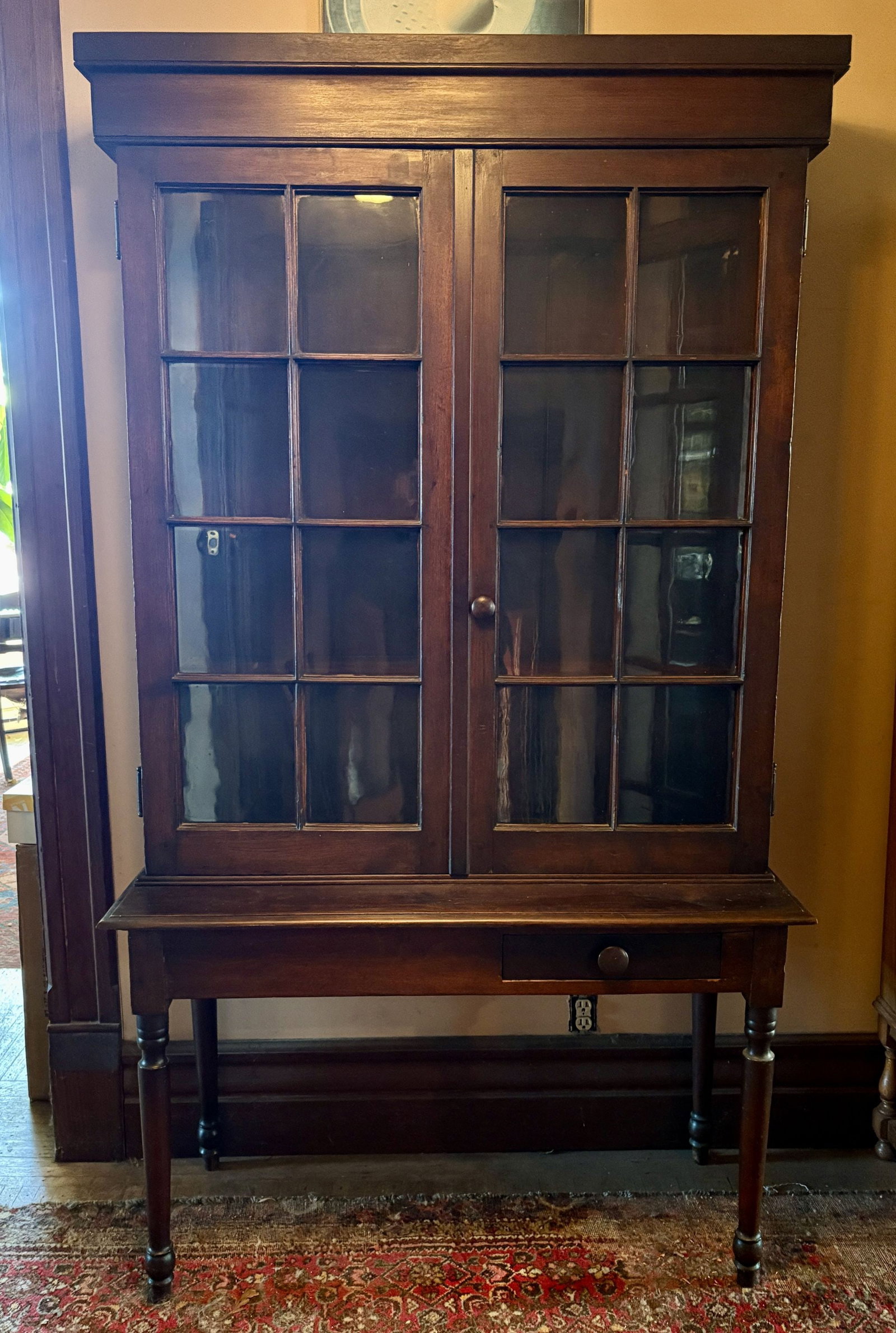 19th-century Plantation Desk or Secretary Bookcase on a Stand, featuring Glazed Doors and Turned (1 of 8)
