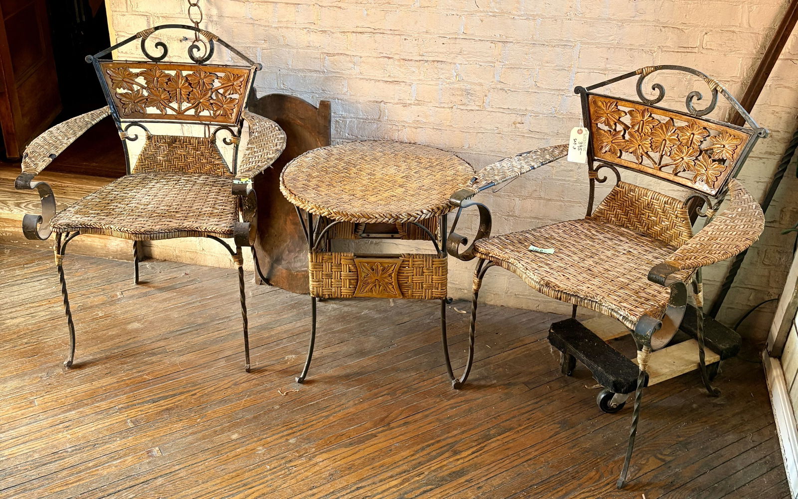 Vintage Mid-Century Rattan And Iron Patio Set With Carved Leaf Motif On Backs 22"X27"X31" - NOT (1 of 7)