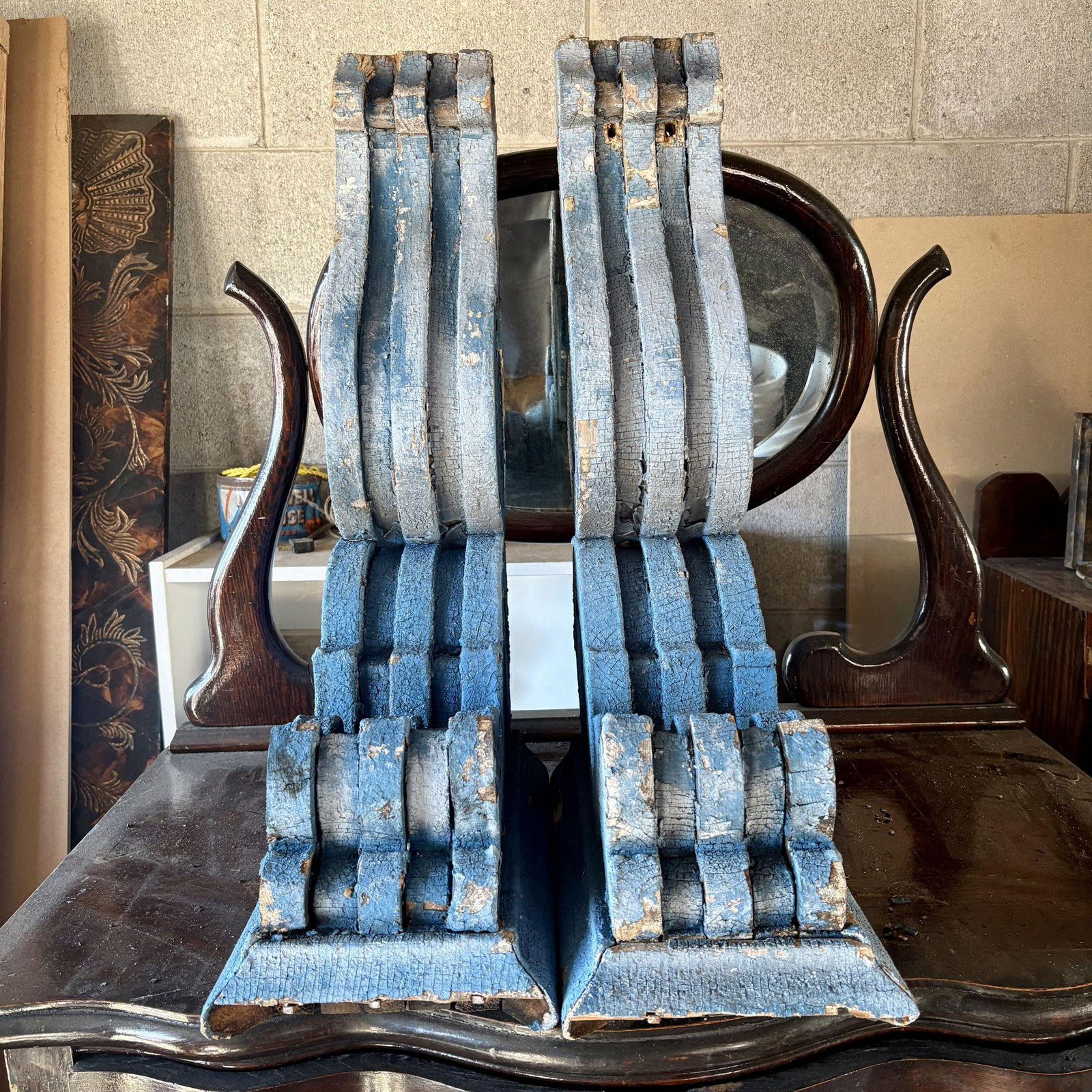 Pair Of Antique Architectural Salvage Victorian Corbels 7"X18"X25": Pair Of Antique Architectural Salvage Victorian Corbels 7"X18"X25"