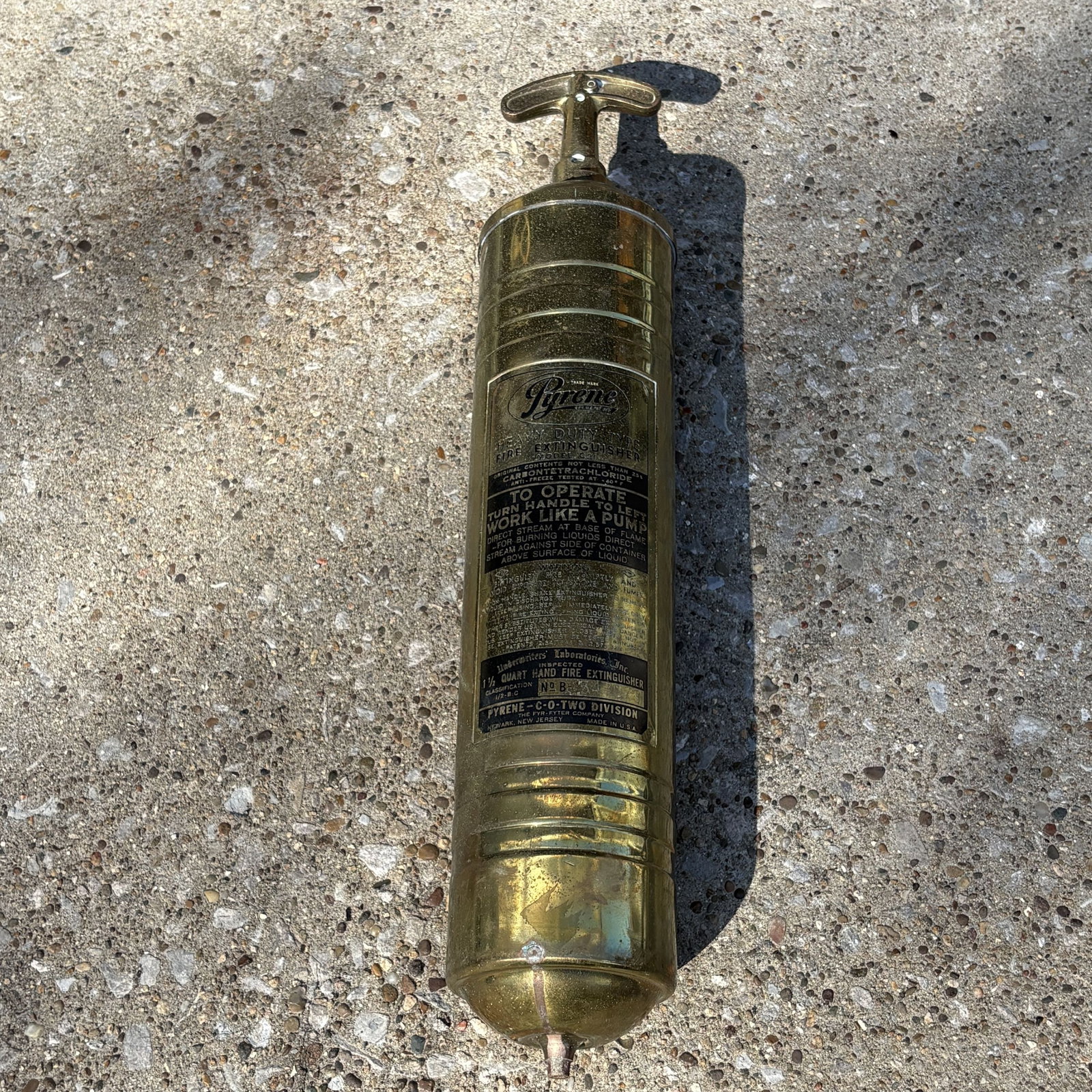Vintage Brass Pyrene Fire Extinguisher 3"X17" (1 of 6)