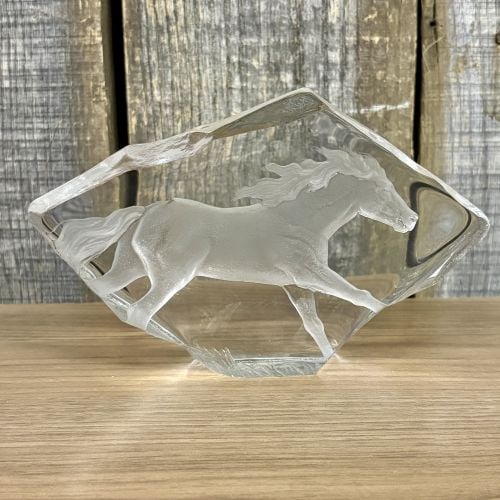 Mats Jonasson Horse In Gallop Crystal Art Piece 5"X8": Mats Jonasson Horse In Gallop Crystal Art Piece 5"X8"