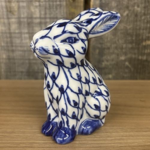 Andrea By Sadek Style Porcelain Bunny With Blue/White Fishnet Pattern 3.5"X5": Andrea By Sadek Style Porcelain Bunny With Blue/White Fishnet Pattern 3.5"X5"