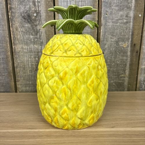 Large Vintage Yellow - Green Ceramic Pottery Pineapple Cookie Jar (With Chip On Top As Pictured): Large Vintage Yellow - Green Ceramic Pottery Pineapple Cookie Jar (With Chip On Top As Pictured) 7"X12" - NOT AVAILABLE FOR SHIPPING, PICK UP OR TRANSPORT ONLY
