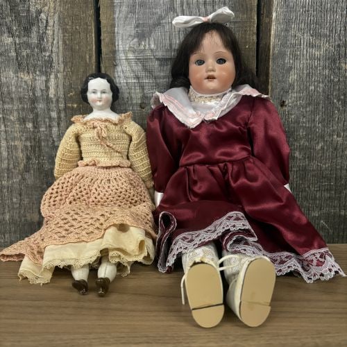 Two Vintage to Antique Dolls, The Doll on the right appears to be an Armand Marseille bisque head: Two Vintage to Antique Dolls, The Doll on the right appears to be an Armand Marseille bisque head doll, a popular German manufacturer from the late 19th and early 20th centuries while the Doll on the