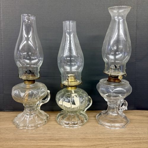 Trio of Antique Handled Oil Lamps - 5"x12.5": Trio of Antique Handled Oil Lamps - 5"x12.5"
