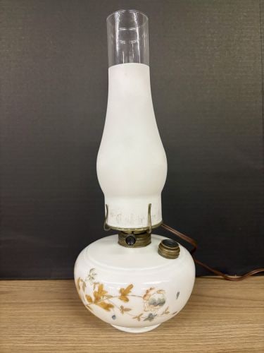 Vintage Floral Ceramic Oil Lamp featuring a Frosted Glass Hurricane Chimney - 6"x15": Vintage Floral Ceramic Oil Lamp featuring a Frosted Glass Hurricane Chimney - 6"x15"