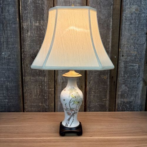 Chinoiserie Style Porcelain Table Lamp featuring a Hand Painted Floral Bird Design - 12"x20": Chinoiserie Style Porcelain Table Lamp featuring a Hand Painted Floral Bird Design - 12"x20"