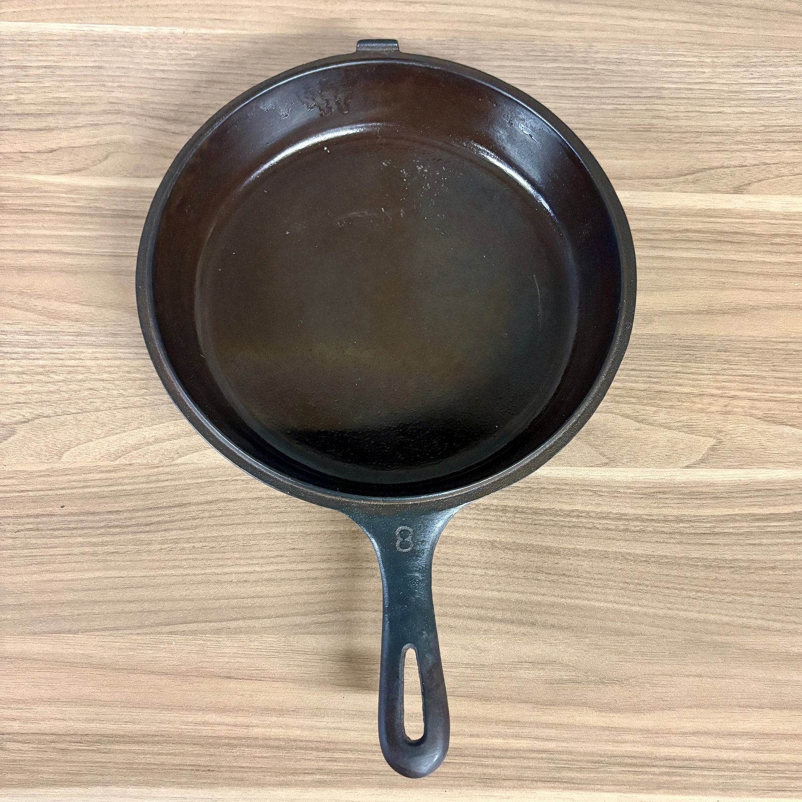 Griswold No. 8 Cast Iron Skillet 800 - 10"x15.5"x 3" (1 of 5)